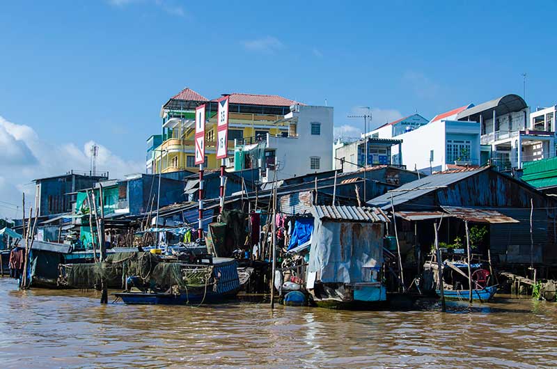 53 - Vietnam - delta del Mekong - casas